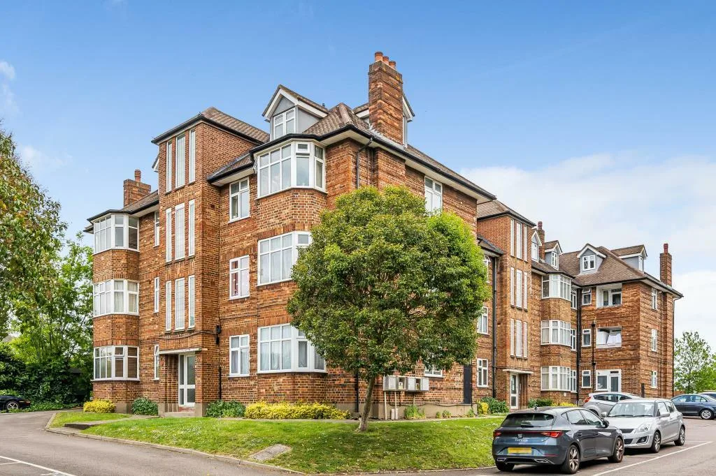 2 bedroom flat for rent