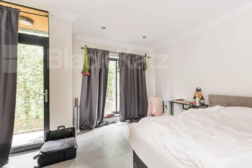 4 bedroom flat for rent