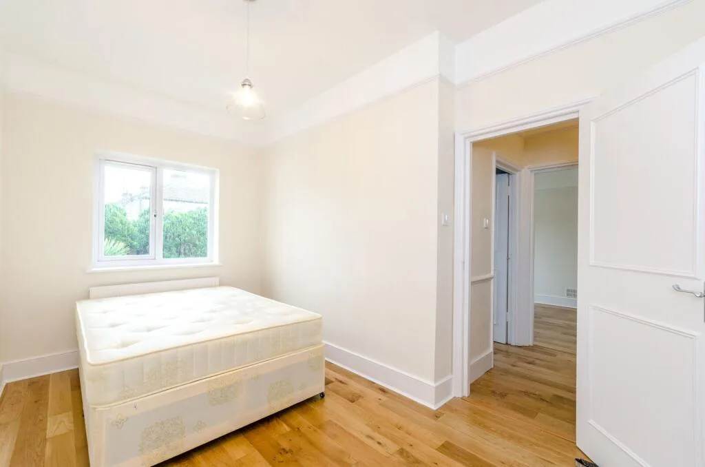 3 bedroom flat for rent