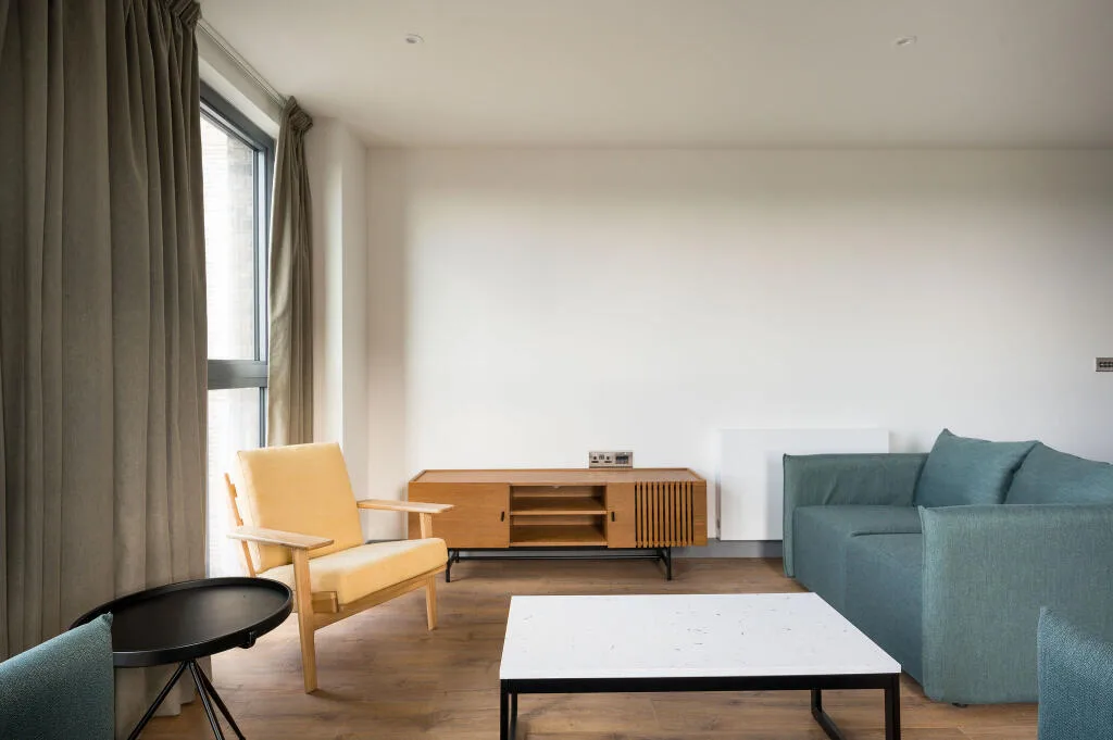 3 bedroom flat for rent