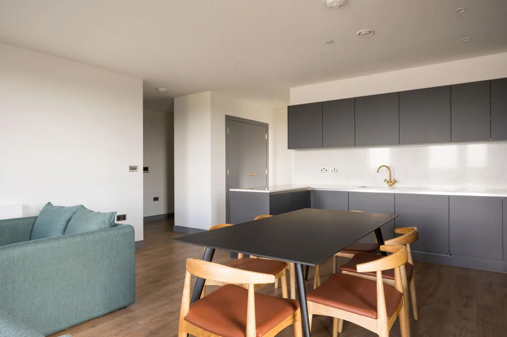 3 bedroom flat for rent