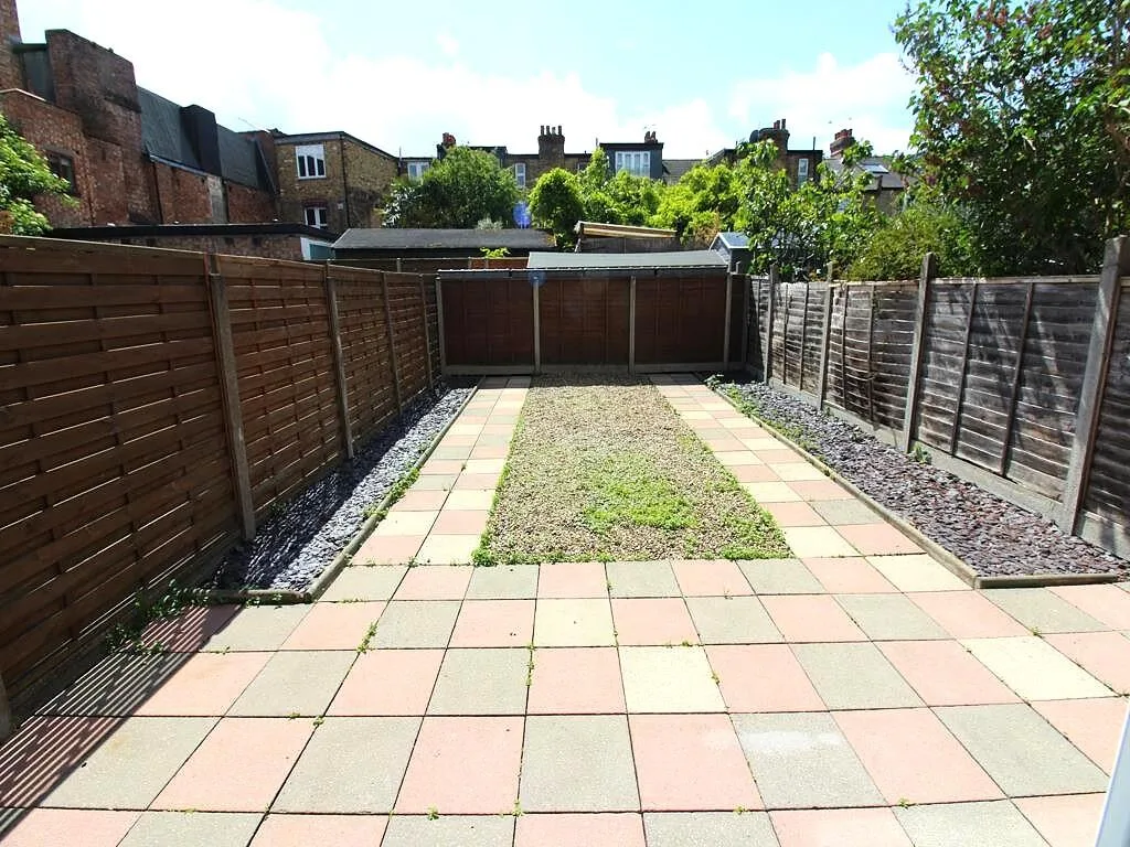 3 bedroom house for rent
