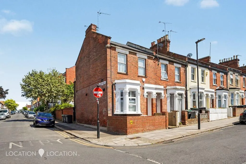 1 bedroom ground floor flat for rent