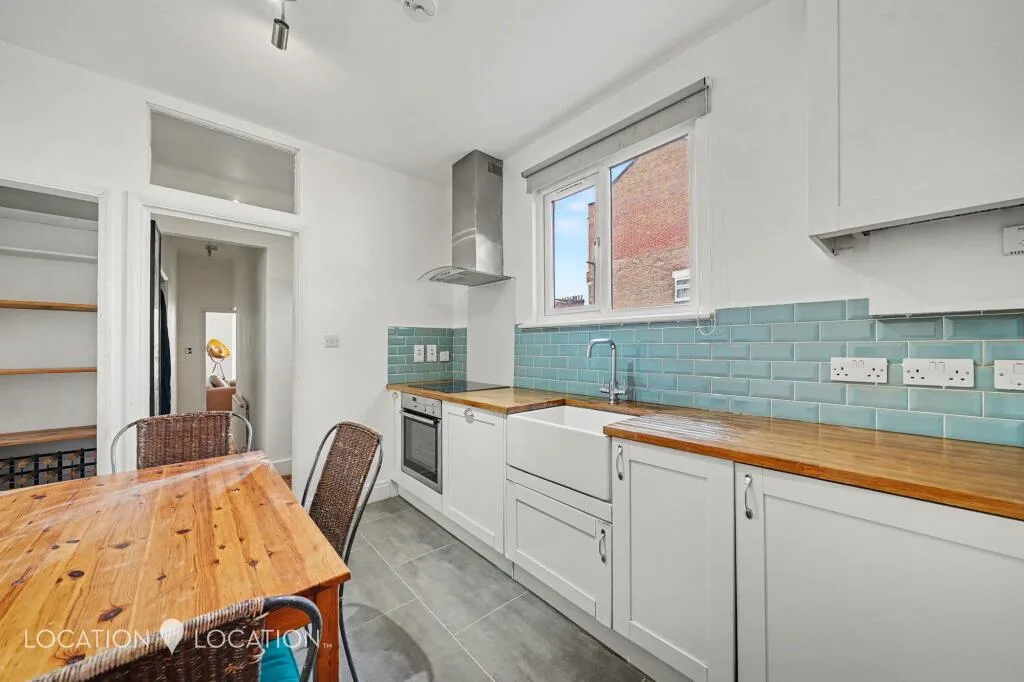 1 bedroom ground floor flat for rent