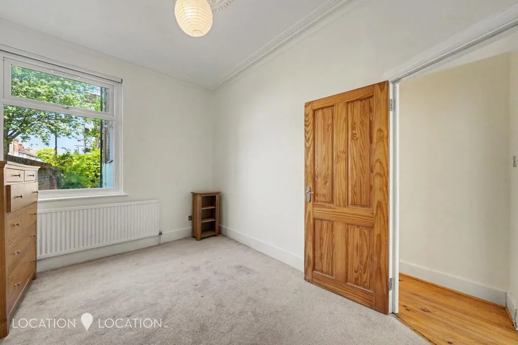 1 bedroom ground floor flat for rent