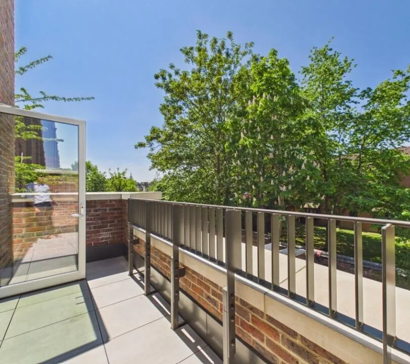 4 bedroom terraced house for rent