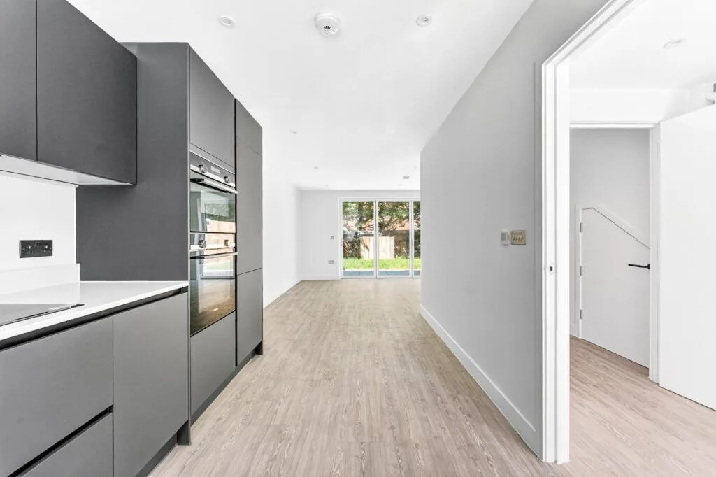 4 bedroom terraced house for rent