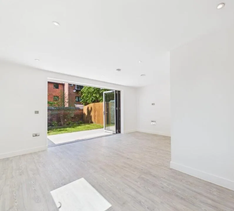 4 bedroom terraced house for rent