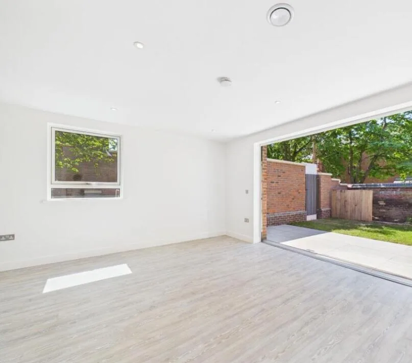 4 bedroom terraced house for rent
