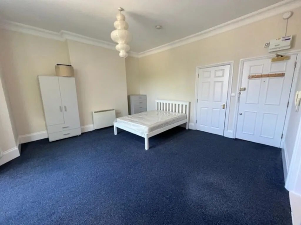 Studio apartment for rent