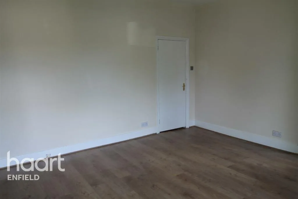 3 bedroom detached house for rent