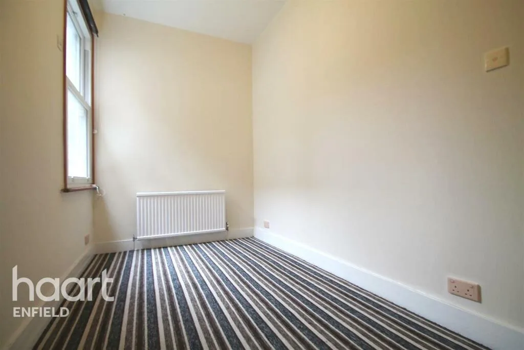 3 bedroom detached house for rent