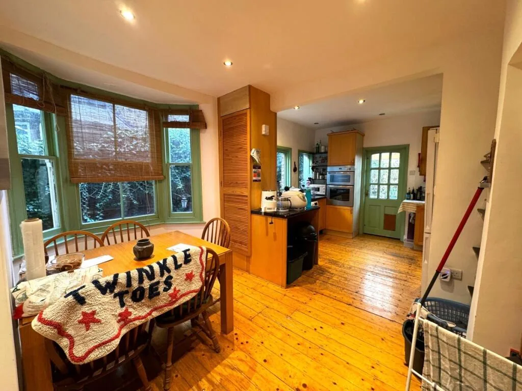 House share for rent