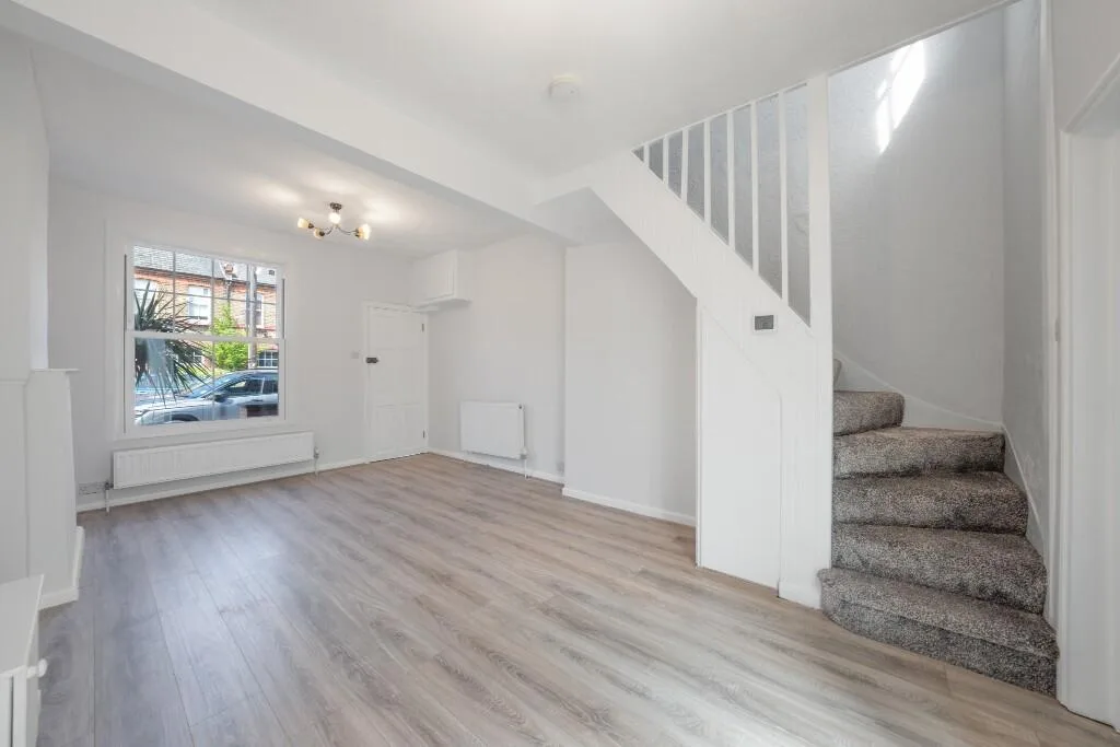 2 bedroom terraced house for rent