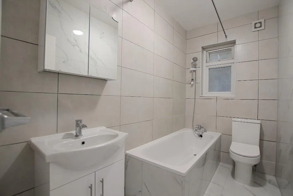 3 bedroom duplex for rent