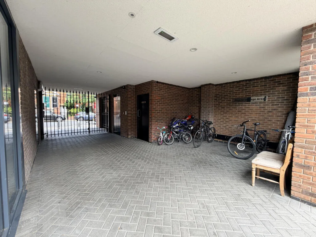 1 bedroom apartment for rent