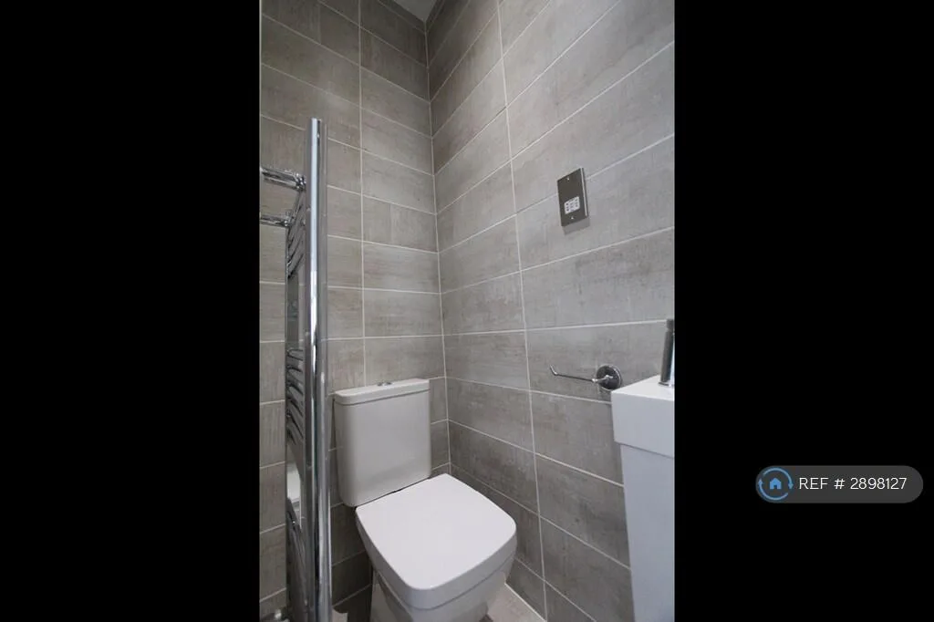 4 bedroom terraced house for rent