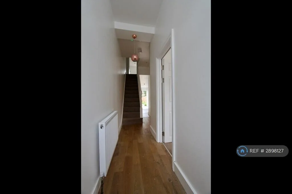 4 bedroom terraced house for rent