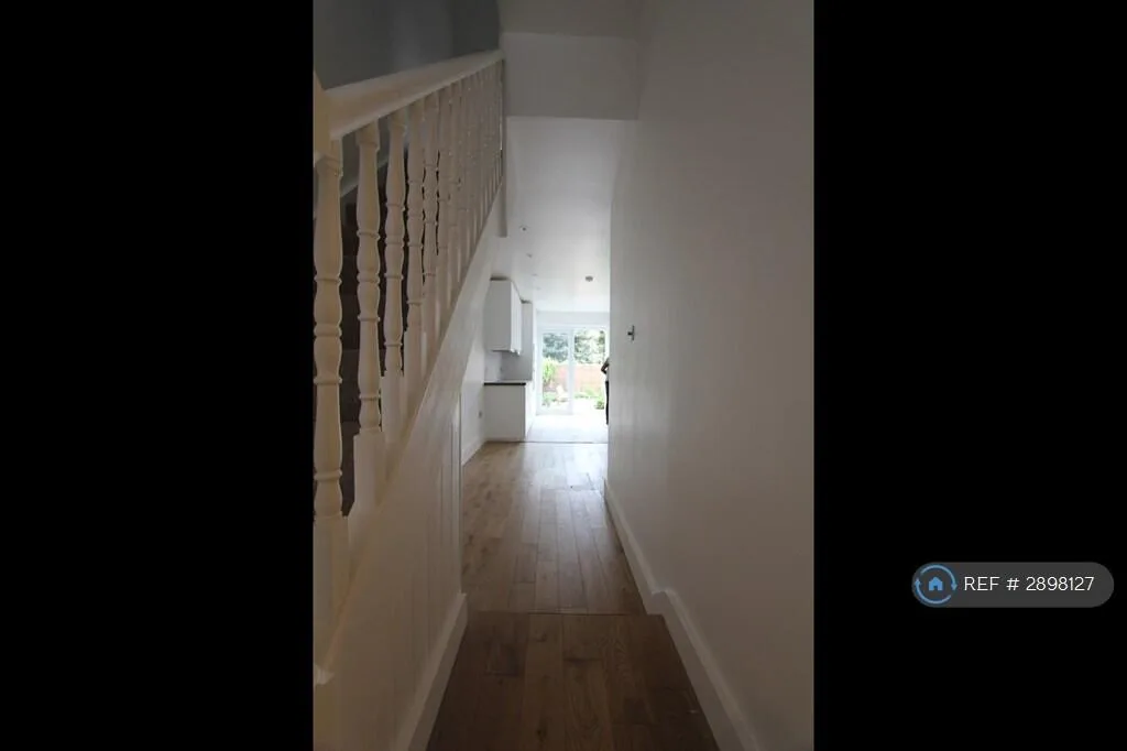 4 bedroom terraced house for rent