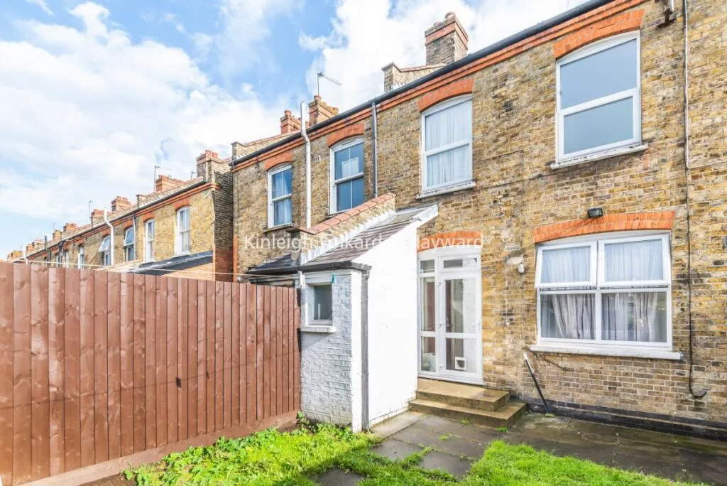 3 bedroom house for rent