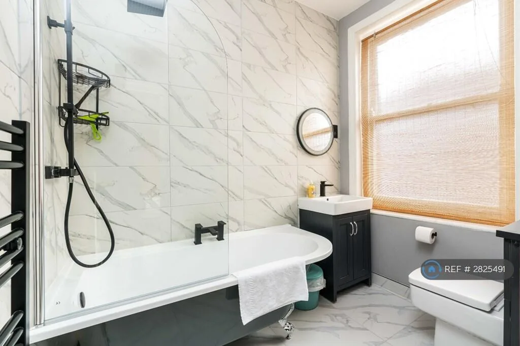 3 bedroom flat for rent