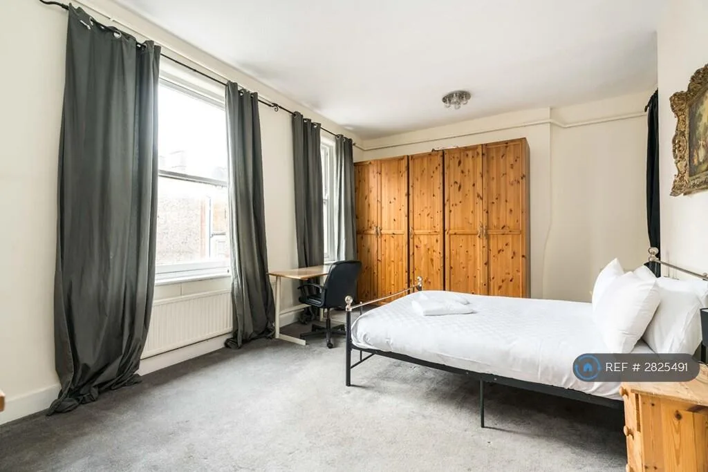 3 bedroom flat for rent