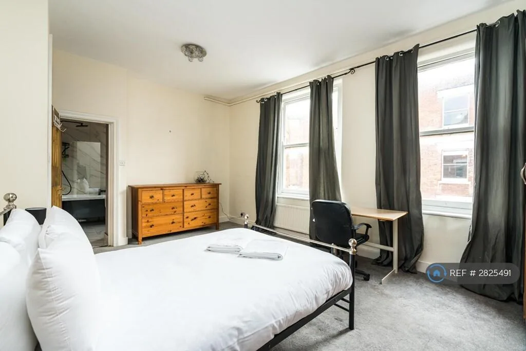 3 bedroom flat for rent