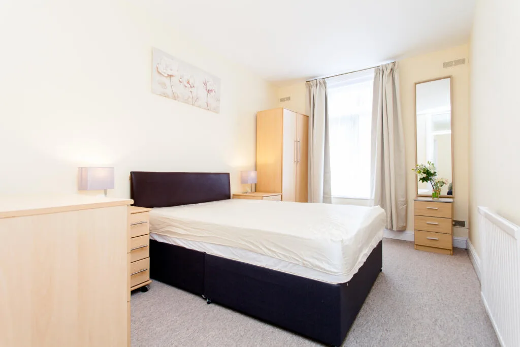 2 bedroom flat for rent