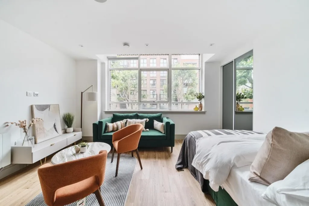Studio flat for rent