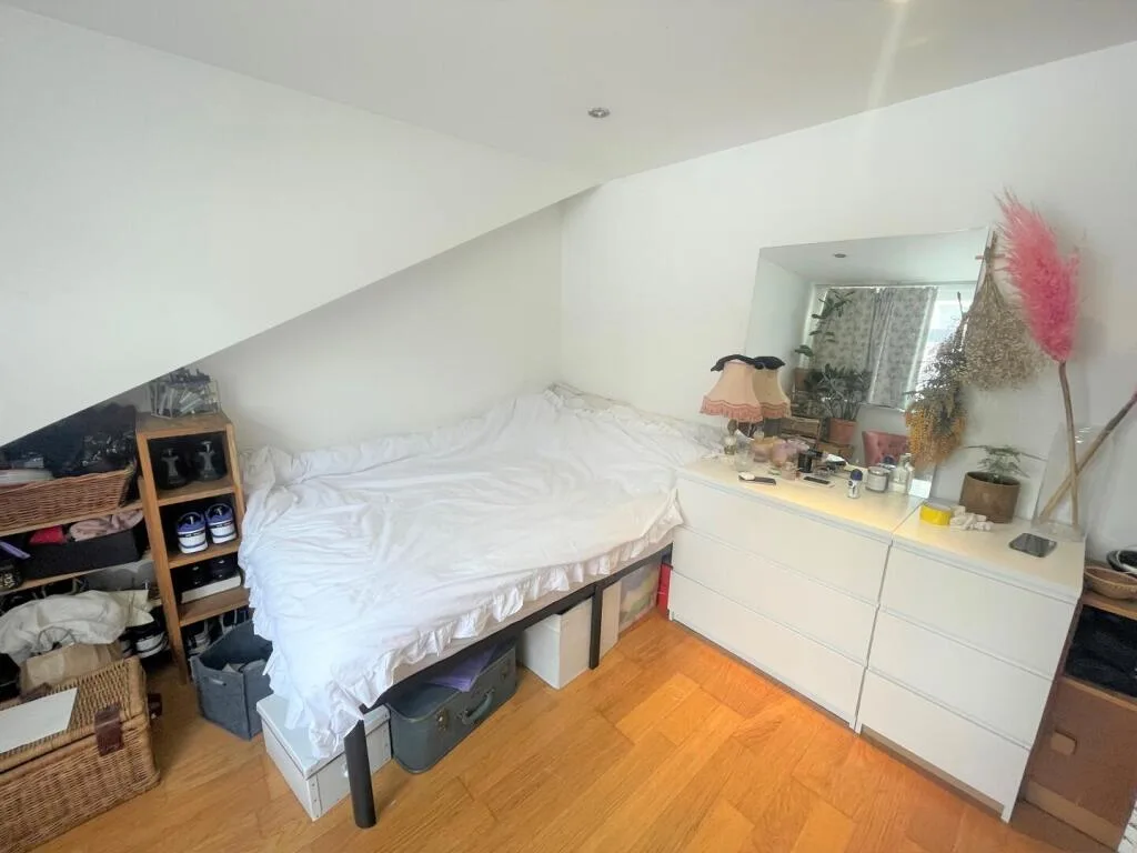 1 bedroom house for rent