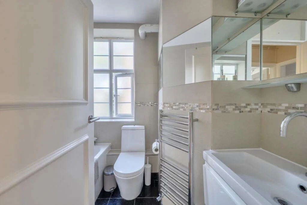 2 bedroom flat for rent