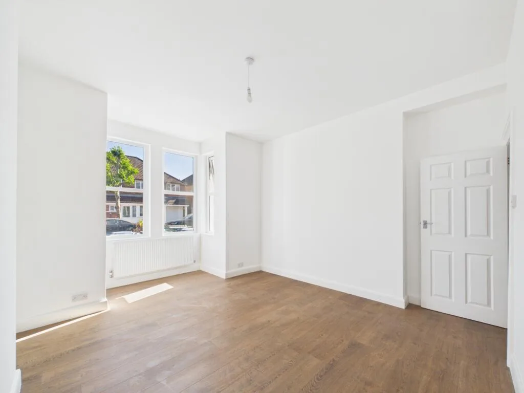 2 bedroom ground floor maisonette for rent