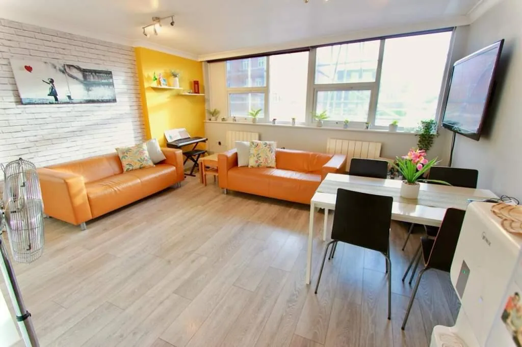 2 bedroom apartment for rent