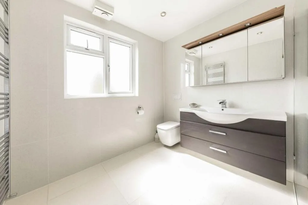 5 bedroom house for rent