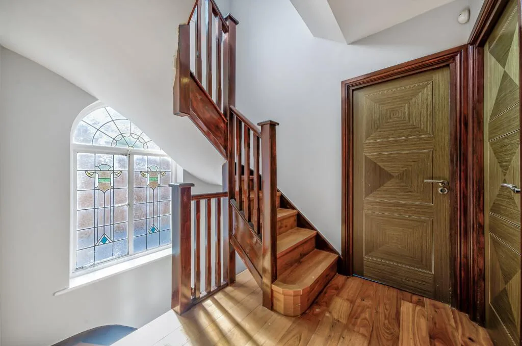 5 bedroom house for rent