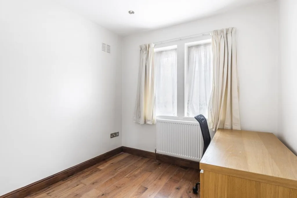 5 bedroom house for rent