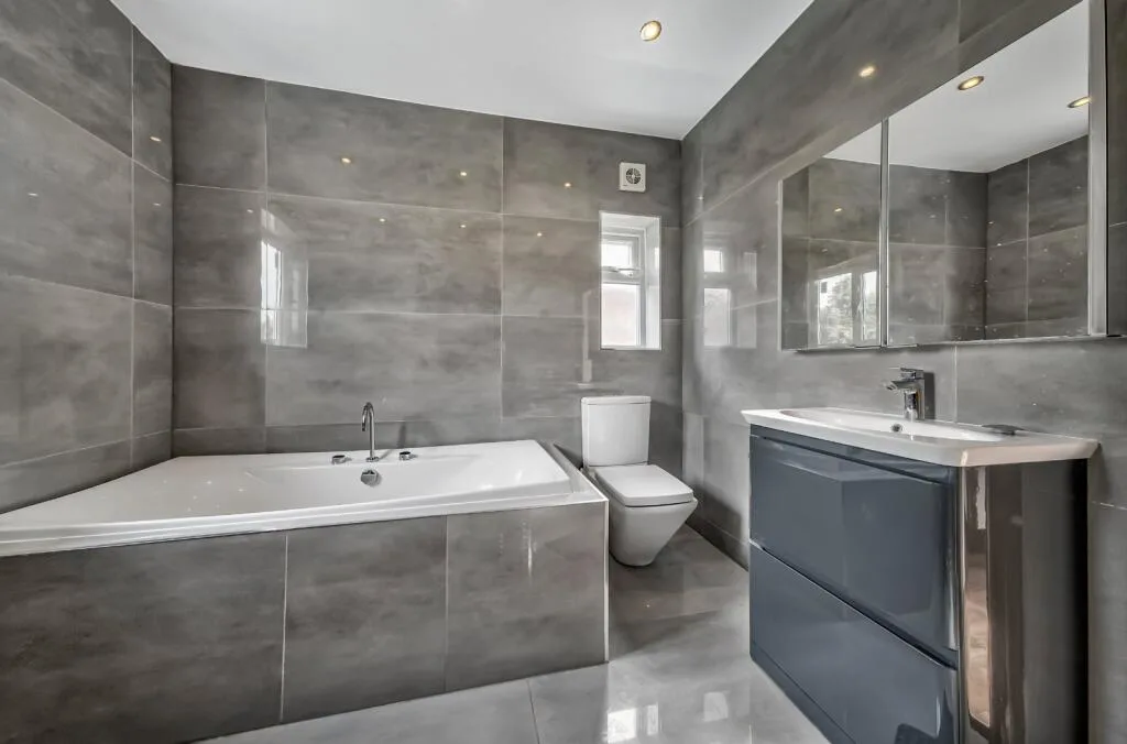 5 bedroom house for rent