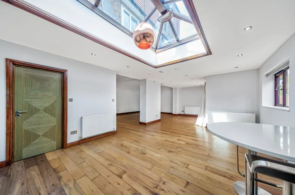 5 bedroom house for rent