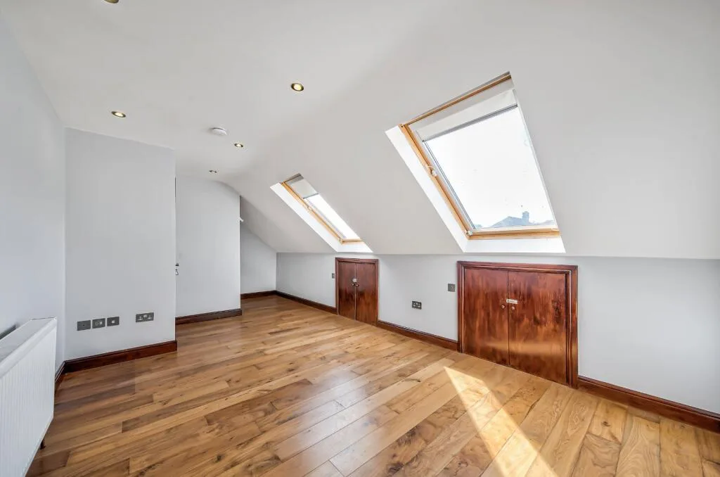5 bedroom house for rent