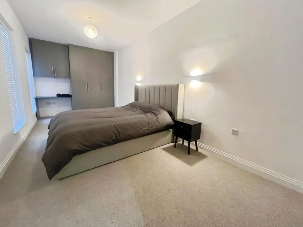 2 bedroom house for rent