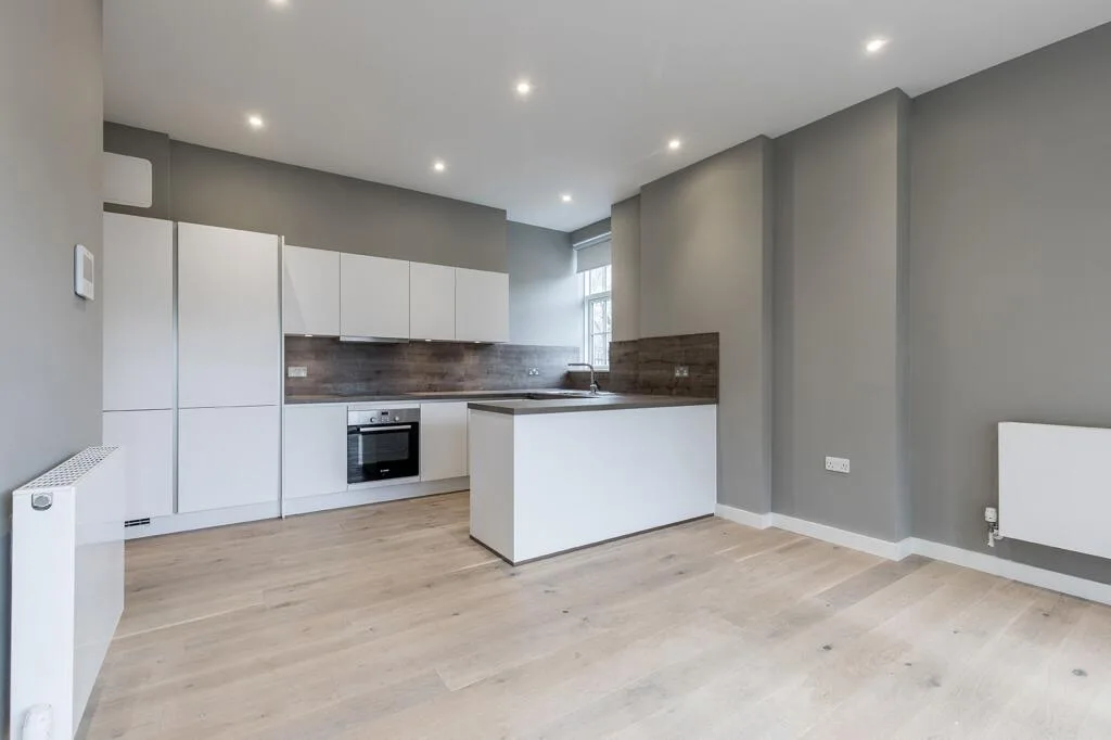 1 bedroom ground floor flat for rent