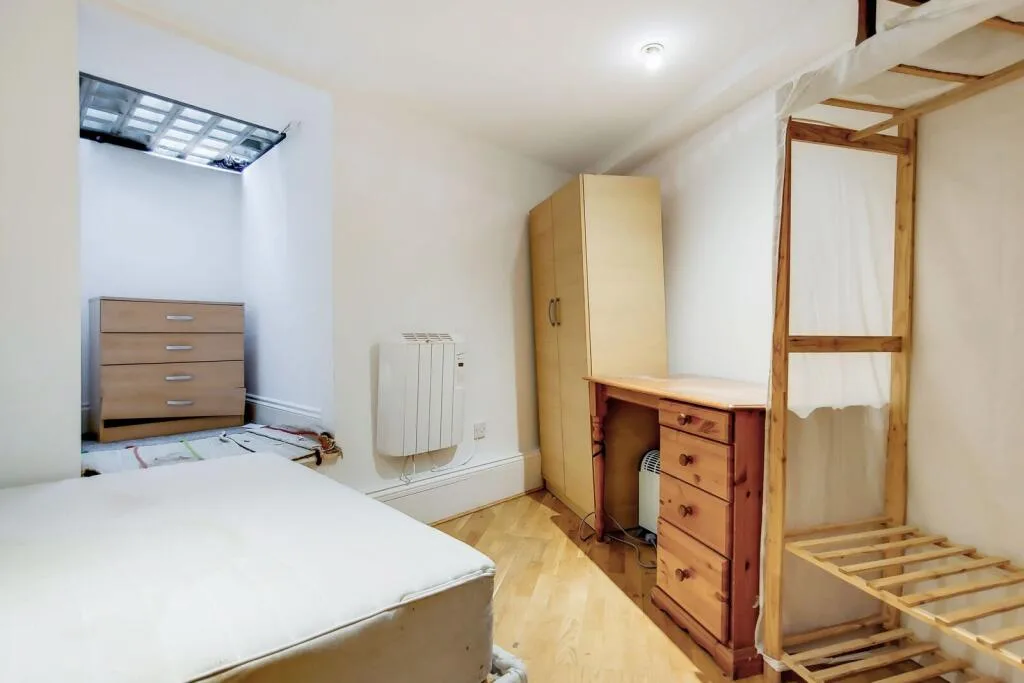 3 bedroom flat for rent