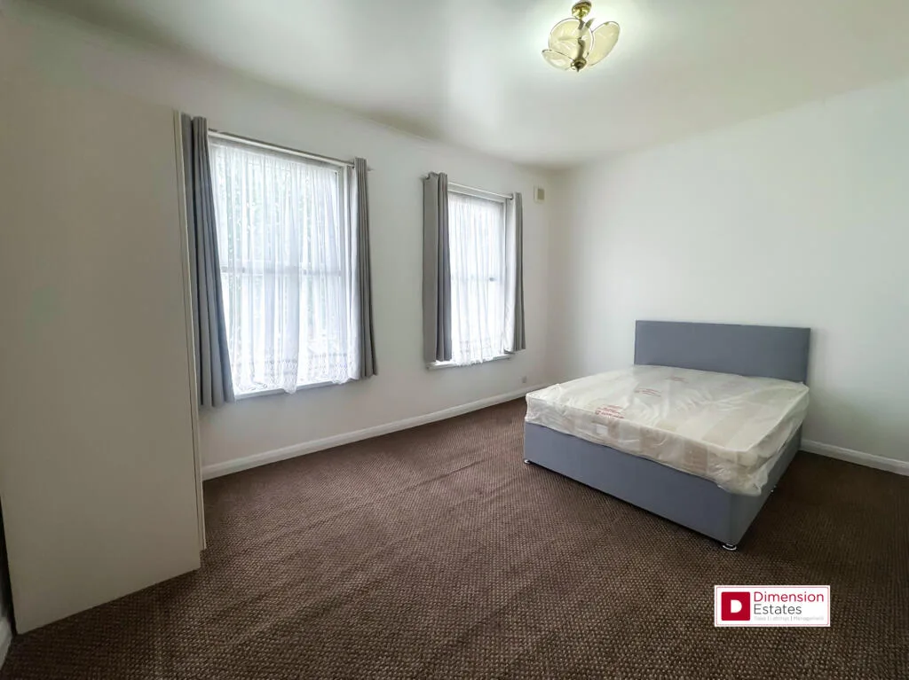 4 bedroom terraced house for rent