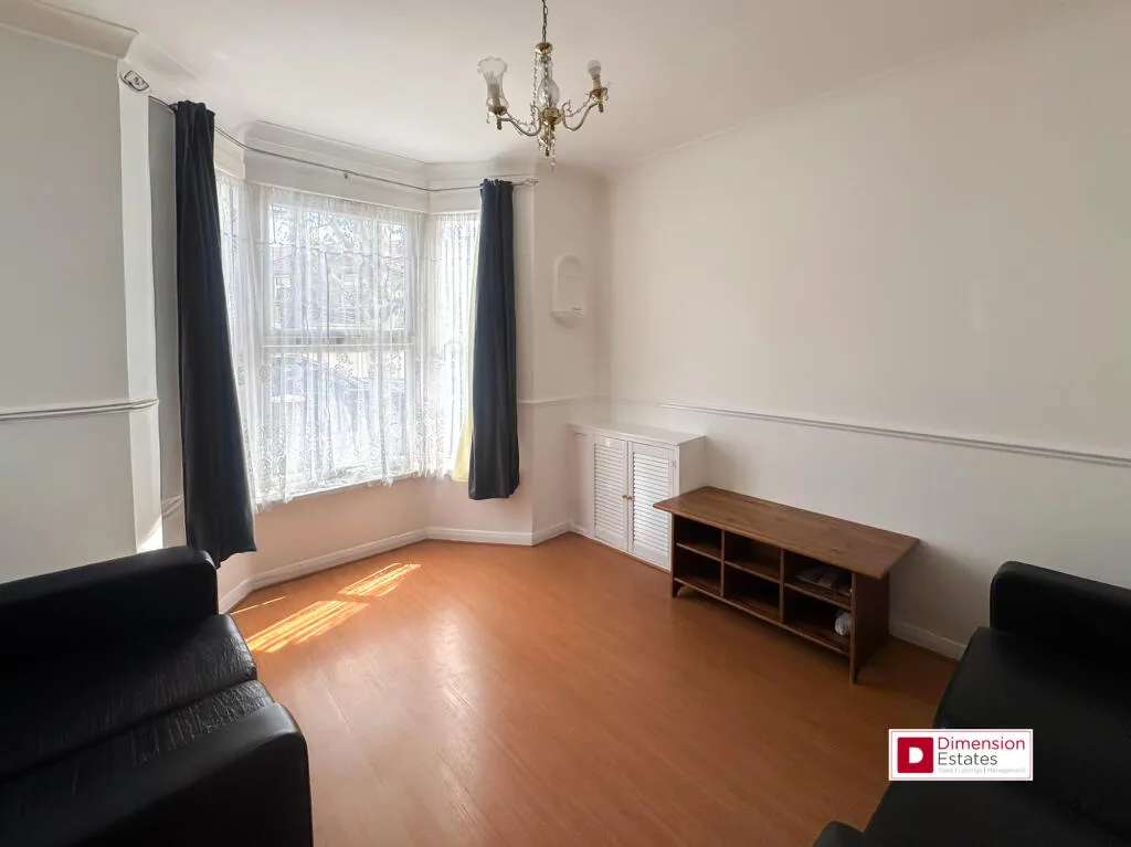 4 bedroom terraced house for rent