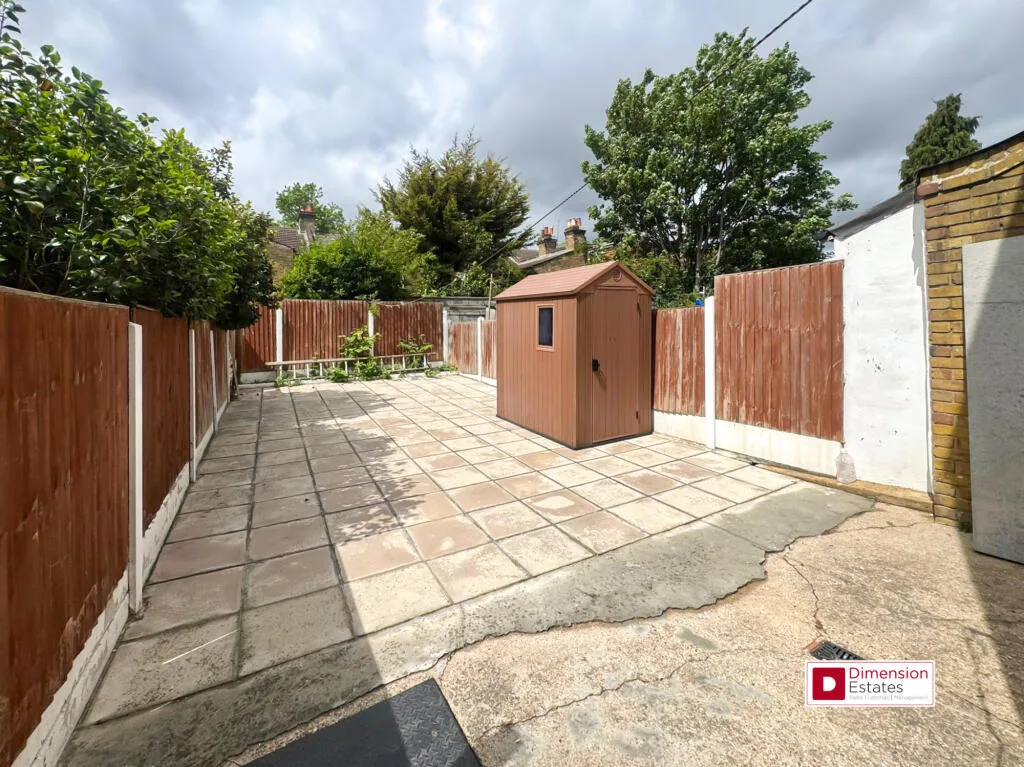 4 bedroom terraced house for rent