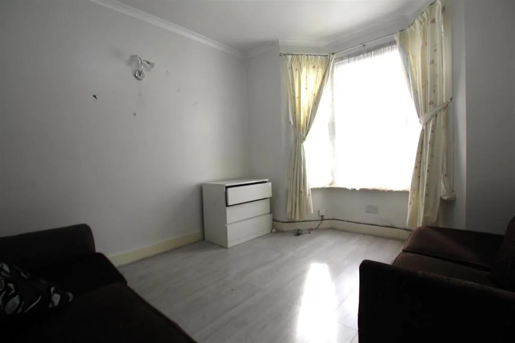 4 bedroom house for rent