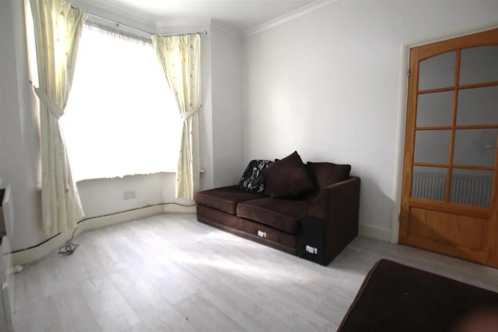 4 bedroom house for rent