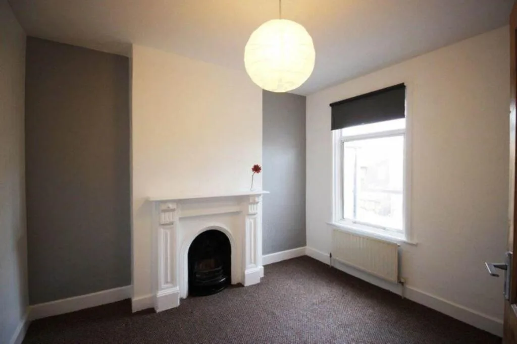 4 bedroom terraced house for rent