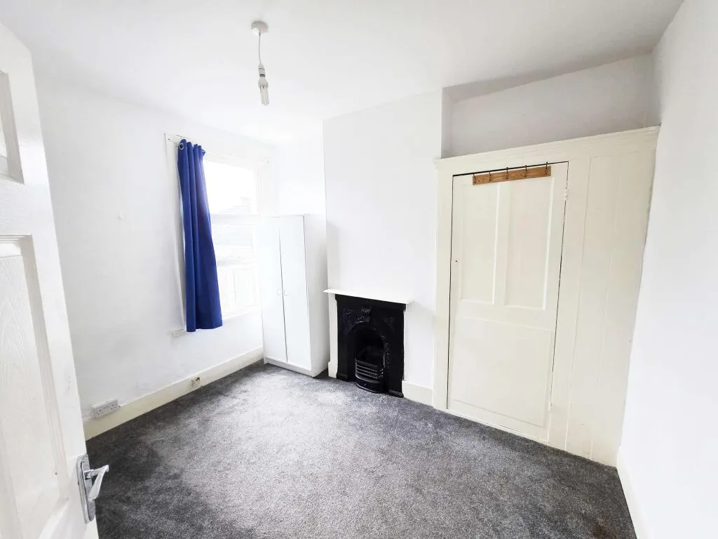 4 bedroom terraced house for rent