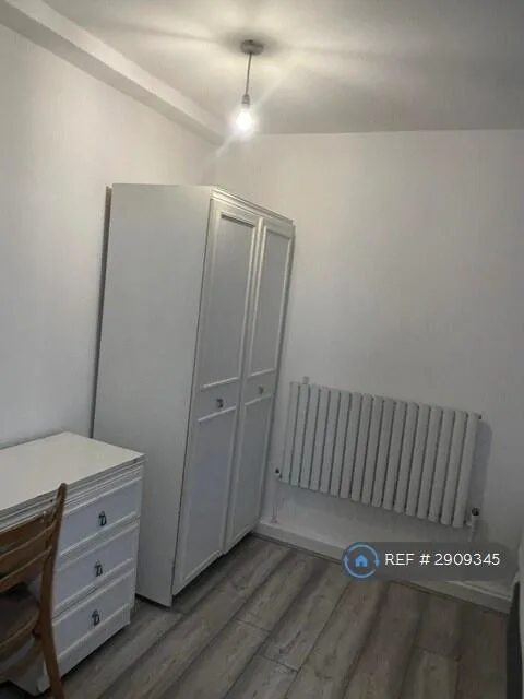 4 bedroom maisonette for rent